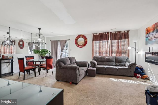 51 HIGH MEADOWS, Sicklerville, NJ 08081