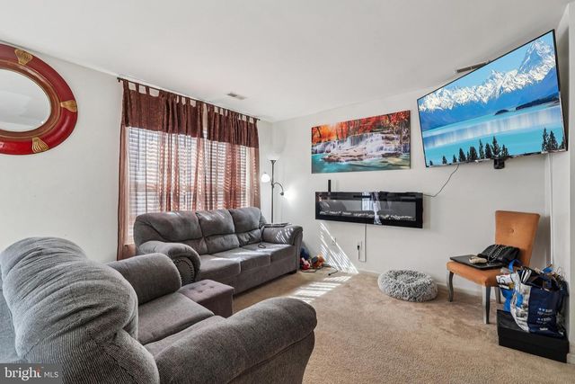 51 HIGH MEADOWS, Sicklerville, NJ 08081