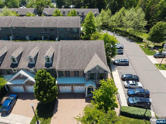 2308 Freeman Way, Allendale, NJ 07401