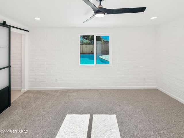 7332 E 42nd Street, Tucson, AZ 85730