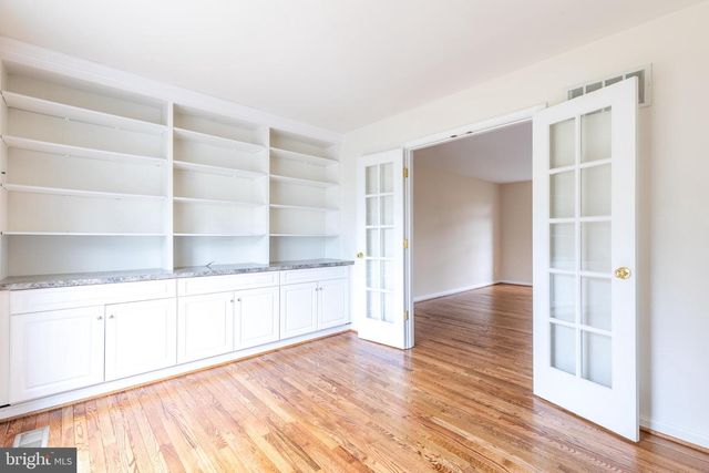 20 HUMMINGBIRD LN, Newark, DE 19711