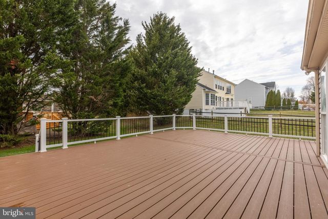 20 HUMMINGBIRD LN, Newark, DE 19711