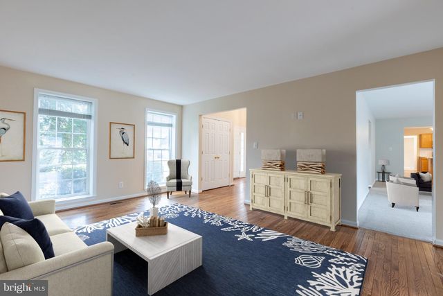 20 HUMMINGBIRD LN, Newark, DE 19711