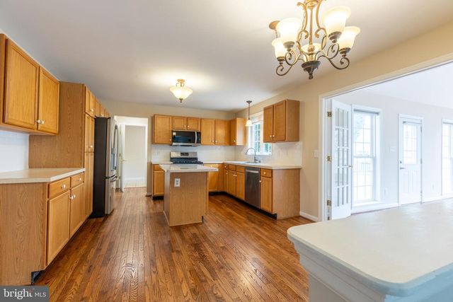 20 HUMMINGBIRD LN, Newark, DE 19711