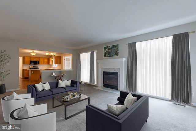 20 HUMMINGBIRD LN, Newark, DE 19711