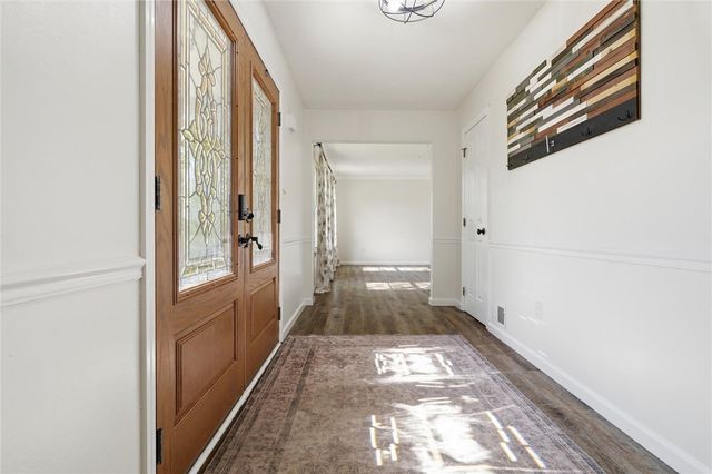 105 Bayberry Ln, Cranberry Twp, PA 16066