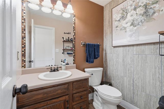 105 Bayberry Ln, Cranberry Twp, PA 16066