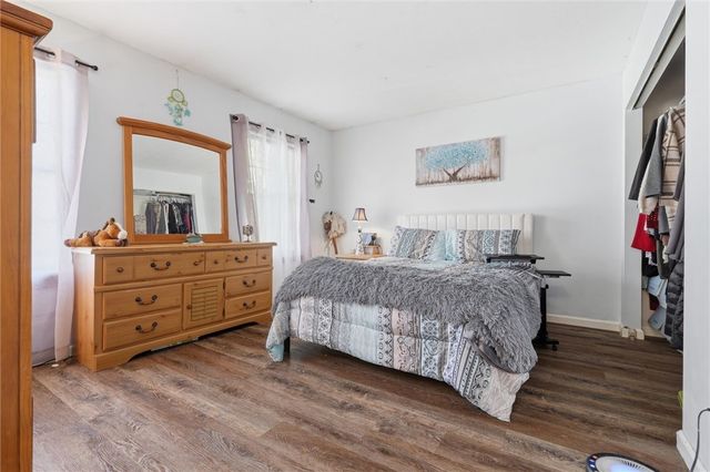 105 Bayberry Ln, Cranberry Twp, PA 16066