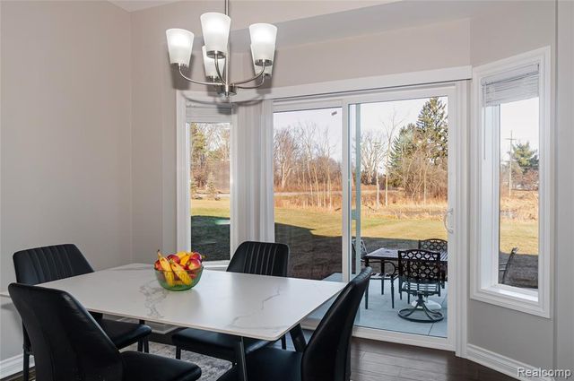 1200 Drakeshire Drive, Commerce Twp, MI 48390