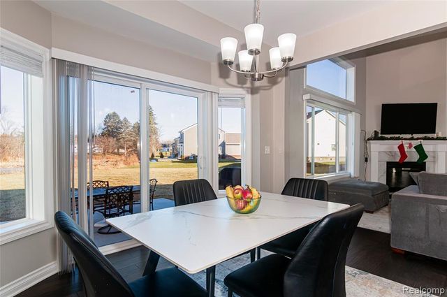 1200 Drakeshire Drive, Commerce Twp, MI 48390