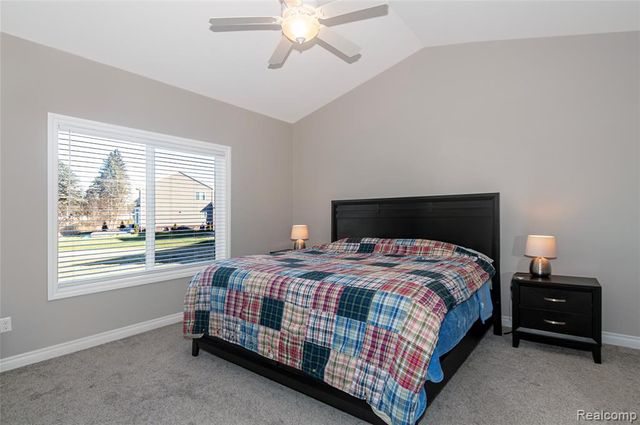 1200 Drakeshire Drive, Commerce Twp, MI 48390