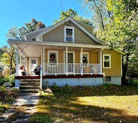 26 Evergreen Street, Chelmsford, MA 01824