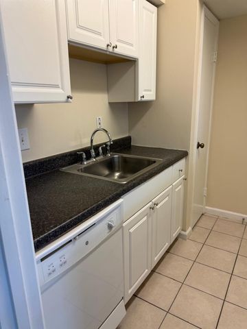 6402 Del Monte Drive 57, Houston, TX 77057