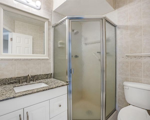4806 NW 36th Street 515, Lauderdale Lakes, FL 33319
