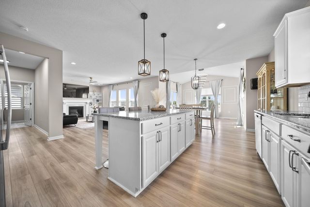 7271 Ribault Drive NW, Pickerington, OH 43147
