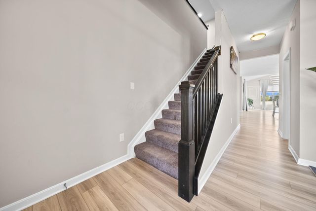 7271 Ribault Drive NW, Pickerington, OH 43147