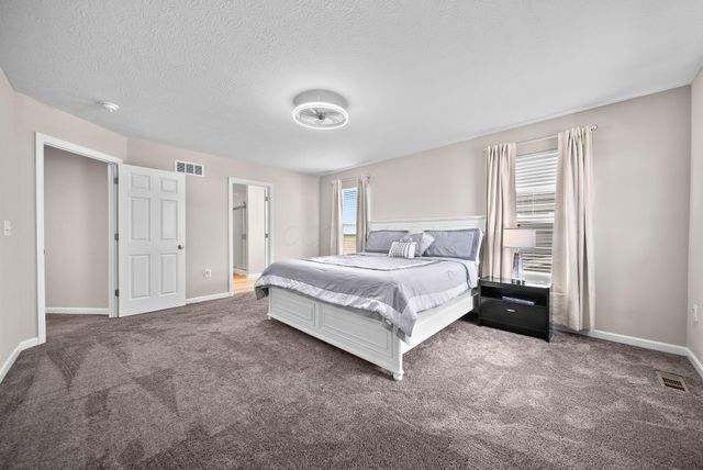 7271 Ribault Drive NW, Pickerington, OH 43147