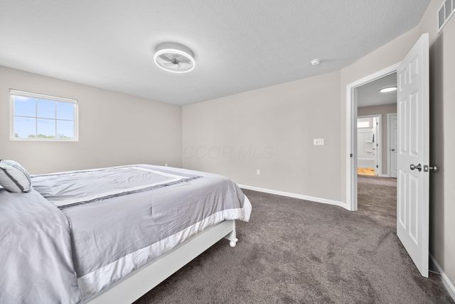 7271 Ribault Drive NW, Pickerington, OH 43147