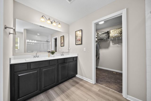 7271 Ribault Drive NW, Pickerington, OH 43147