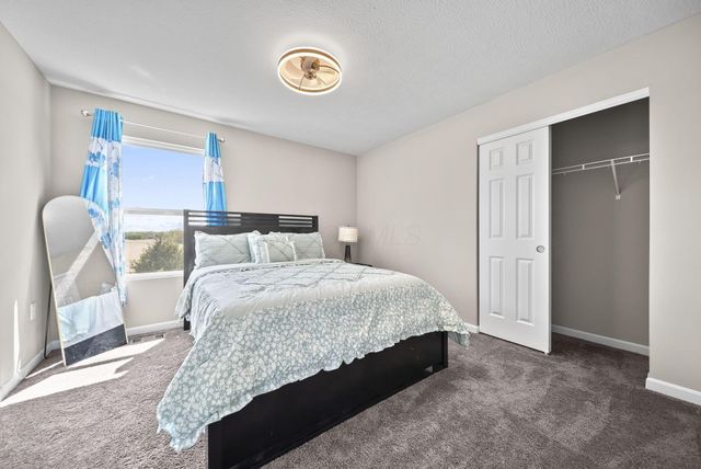 7271 Ribault Drive NW, Pickerington, OH 43147