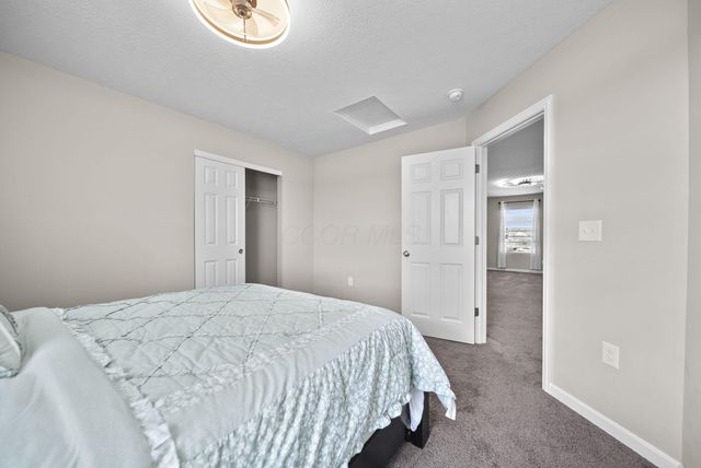 7271 Ribault Drive NW, Pickerington, OH 43147