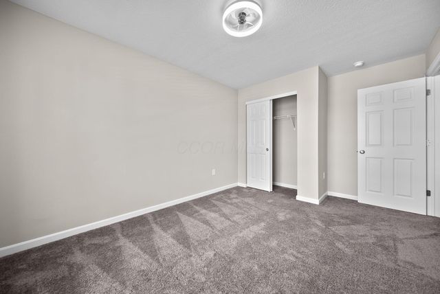 7271 Ribault Drive NW, Pickerington, OH 43147
