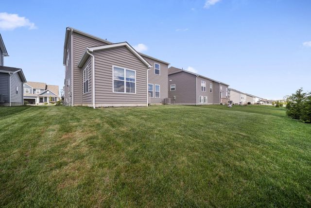 7271 Ribault Drive NW, Pickerington, OH 43147