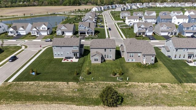 7271 Ribault Drive NW, Pickerington, OH 43147