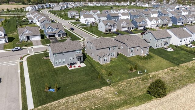 7271 Ribault Drive NW, Pickerington, OH 43147