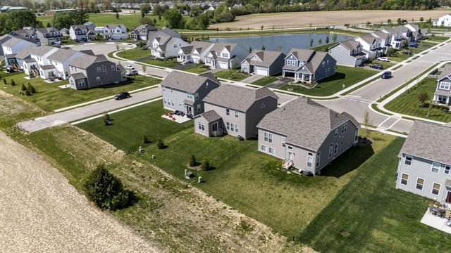 7271 Ribault Drive NW, Pickerington, OH 43147
