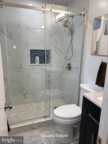 8206 COMET DR, Fort Washington, MD 20744