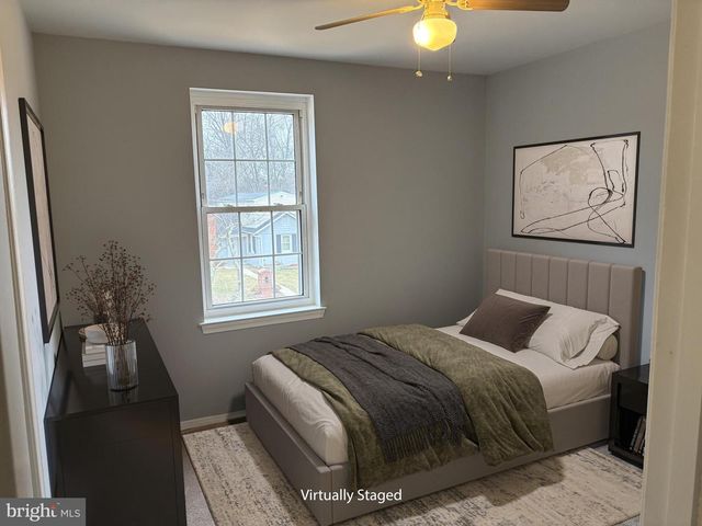 8206 COMET DR, Fort Washington, MD 20744