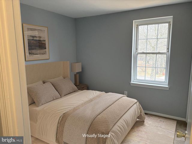 8206 COMET DR, Fort Washington, MD 20744