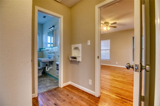 6123 Belgrade Avenue, Dallas, TX 75227