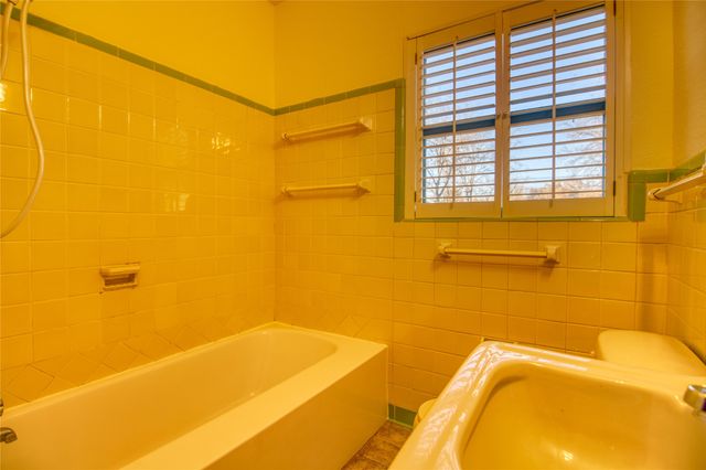 6123 Belgrade Avenue, Dallas, TX 75227