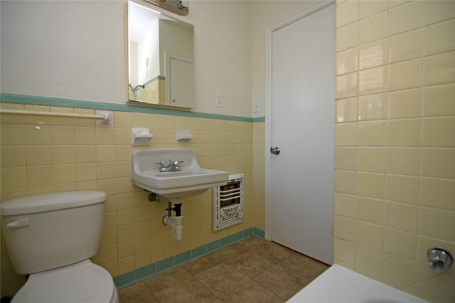 6123 Belgrade Avenue, Dallas, TX 75227