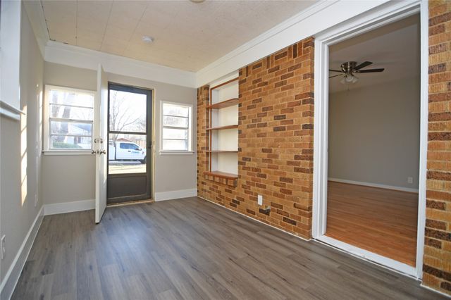6123 Belgrade Avenue, Dallas, TX 75227