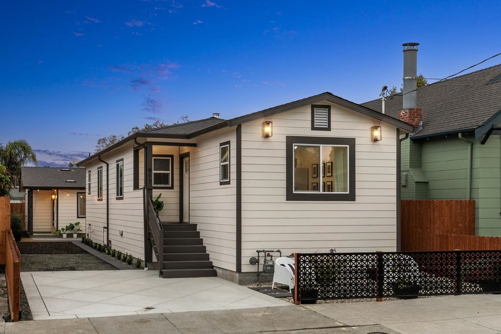 917 CHANNING WAY, Berkeley, CA 94710