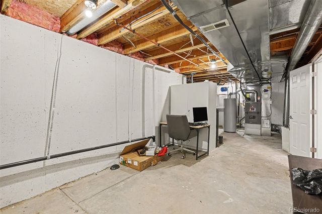 9792 E Hawaii Place, Aurora, CO 80247