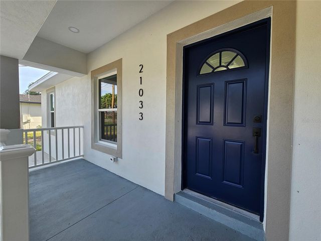 21033 MARKET STREET, Dade City, FL 33523