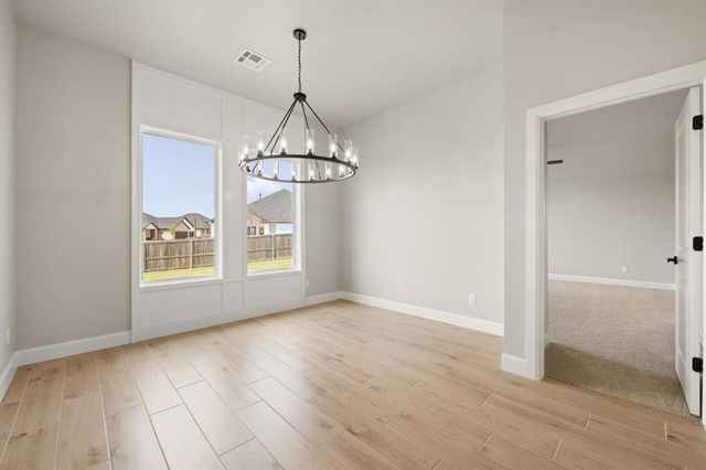 8213 NW 152nd Street, Edmond, OK 73013