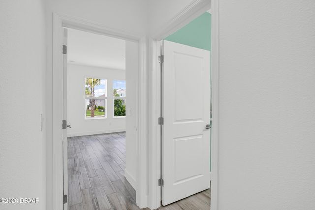 821 Bama Breeze Drive, Daytona Beach, FL 32124