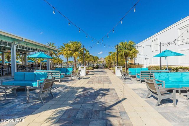 821 Bama Breeze Drive, Daytona Beach, FL 32124