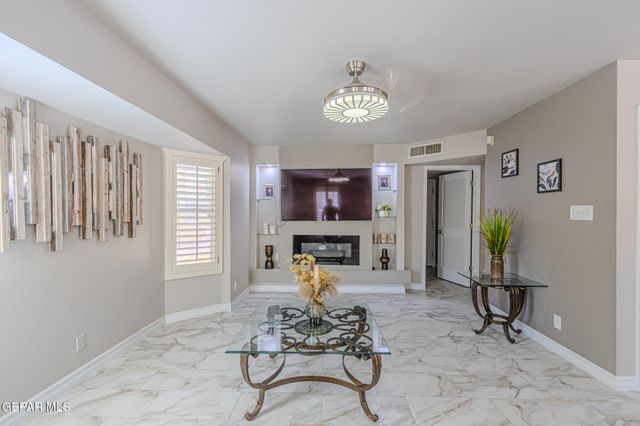 512 Northwyck Way, El Paso, TX 79928