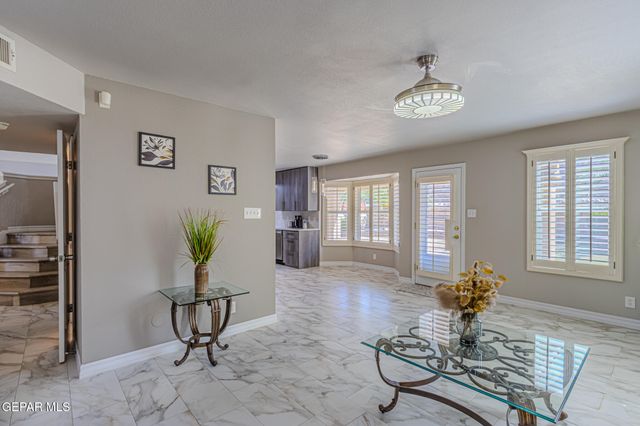 512 Northwyck Way, El Paso, TX 79928