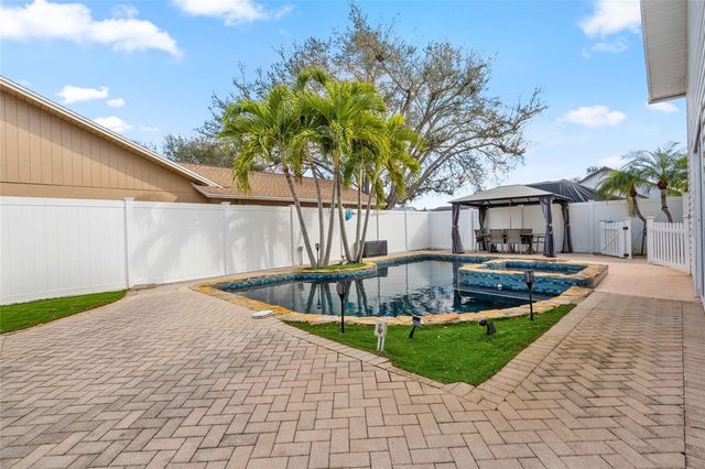 11629 ANCHOR WAY, Largo, FL 33778