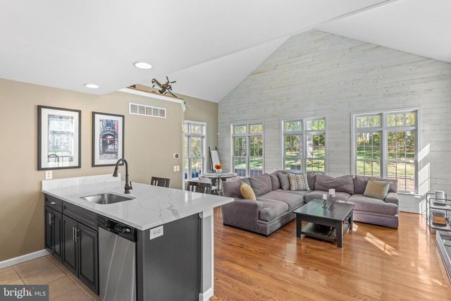 7 RICHARD WILSON DR, Coatesville, PA 19320