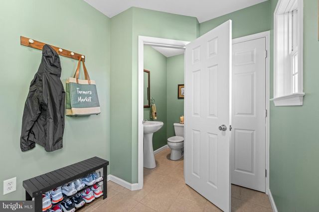 7 RICHARD WILSON DR, Coatesville, PA 19320