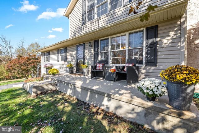 7 RICHARD WILSON DR, Coatesville, PA 19320