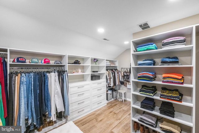 7 RICHARD WILSON DR, Coatesville, PA 19320